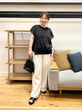 「URBAN RESEARCH DOORS（アーバンリサーチドアーズ）の『洗濯可/UVカット』『UR TECH』Aircareフレンチニットプルオーバー（その他トップス、ブラック系）」を使った、+++ゆき+++さん（レディース・151cm）の夏コーディネート