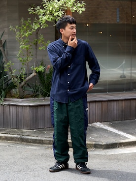 「Eddie Bauer（エディーバウアー）のアイテム（パンツ）」を使った、eddiebauerofficialさん（メンズ・171cm）の秋コーディネート