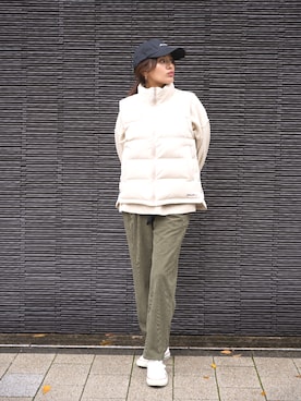 「Eddie Bauer（エディーバウアー）のアイテム（帽子）」を使った、eddiebauerofficialさん（レディース・159cm）の冬コーディネート