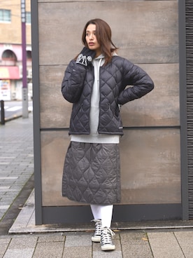 「Eddie Bauer（エディーバウアー）のアイテム（ジャケット/アウター）」を使った、eddiebauerofficialさん（レディース・159cm）の冬コーディネート