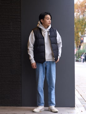 「Eddie Bauer（エディーバウアー）のアイテム（ダウンベスト）」を使った、eddiebauerofficialさん（メンズ・171cm）の冬コーディネート