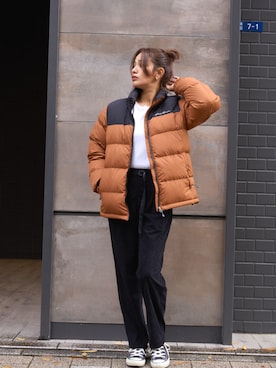 「Eddie Bauer（エディーバウアー）のアイテム（ジャケット/アウター）」を使った、eddiebauerofficialさん（レディース・159cm）の冬コーディネート