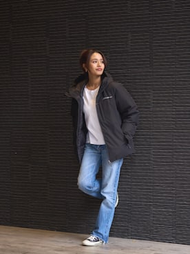 「Eddie Bauer（エディーバウアー）のアイテム（ジャケット/アウター）」を使った、eddiebauerofficialさん（レディース・159cm）の冬コーディネート