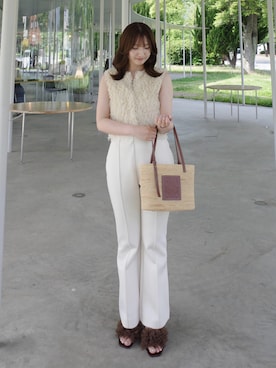 「LOEWE（ロエベ）のアイテム」を使った、𝘺𝘶𝘪｜きれいめフェミニンさん（レディース・157cm）の夏コーディネート