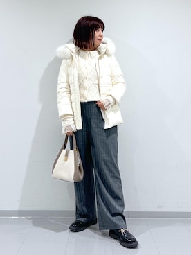 「アイテム（バッグ、グリーン系）」を使った、shirakiiさん（レディース・165cm）の冬コーディネート