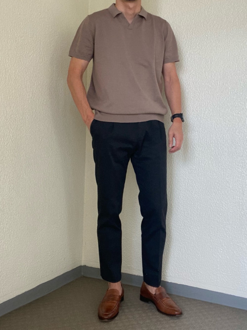 PT TORINOのチノパンツを使った人気ファッションコーディネート