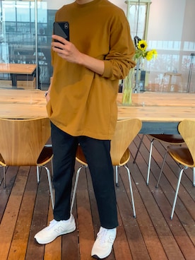 「Firsthand（ファーストハンド）のアイテム（Tシャツ/カットソー）」を使った、ふじまさん（メンズ・174cm）の秋コーディネート