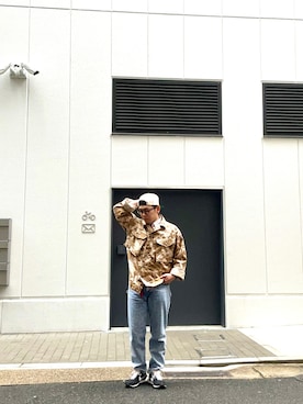 「Levi's」｜「アイテム（ミリタリージャケット）」を使った、takeeenさん（メンズ・169cm）の春コーディネート