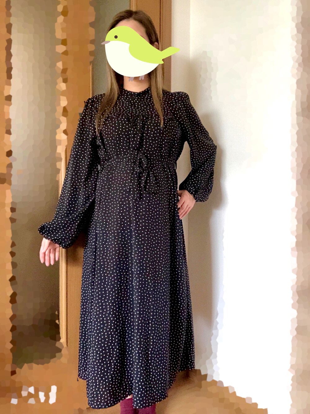 「春コーデ、妊婦コーデ、妊婦でもお洒落楽しみたい、ワンピース、ドット柄ワンピース、ドット柄、妊娠後期」｜「しまむらのアイテム（ワンピース/ドレス、ブラック系）」を使った、chimuさん（レディース・149cm）の春コーディネートの1枚目の写真