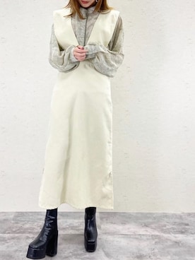 「Per sist ence（パーシエンス）のアイテム（ジャンパースカート）」を使った、Per sist enceさん（レディース・162cm）の冬コーディネート