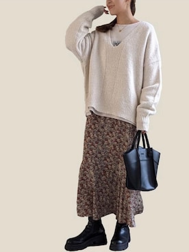 「Per sist ence（パーシエンス）のアイテム（スカート）」を使った、Per sist enceさん（レディース・162cm）の秋コーディネート