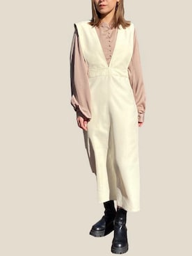「Per sist ence（パーシエンス）のアイテム（ジャンパースカート）」を使った、Per sist enceさん（レディース・162cm）の冬コーディネート