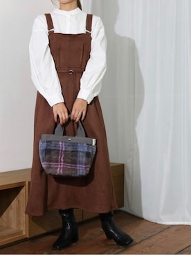 「Per sist ence（パーシエンス）のアイテム（ジャンパースカート）」を使った、Per sist enceさん（レディース・162cm）の秋コーディネート