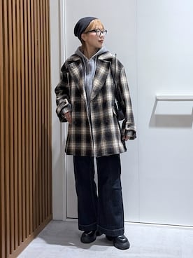 「アイテム（ピーコート）」を使った、aikaさん（レディース・158cm）の冬コーディネート