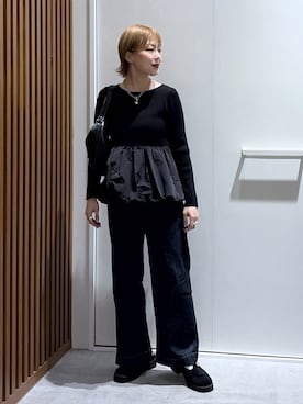 「FREE'S MART（フリーズマート）のハーフムーンバッグ（ハンドバッグ）」を使った、aikaさん（レディース・158cm）の秋コーディネート