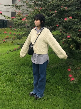 「UNIQLO（ユニクロ）のアイテム（シャツ/ブラウス、グレー系）」を使った、Lynnさん（レディース・151cm）の冬コーディネート