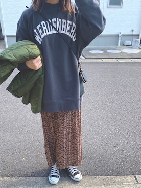 「アイテム（ノーカラージャケット）」を使った、miniiiiiさん（レディース・150cm）の春コーディネート