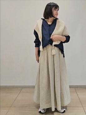 「アイテム（ストール/ショール）」を使った、ICHINOSEさん（レディース・156cm）の秋コーディネート