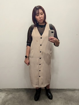 「アイテム（ジャンパースカート）」を使った、飲酒さん（レディース・166cm）の秋コーディネート