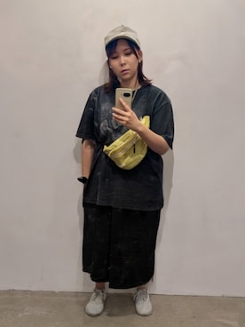 「アイテム（ボディバッグ/ウエストポーチ）」を使った、飲酒さん（レディース・166cm）の秋コーディネート