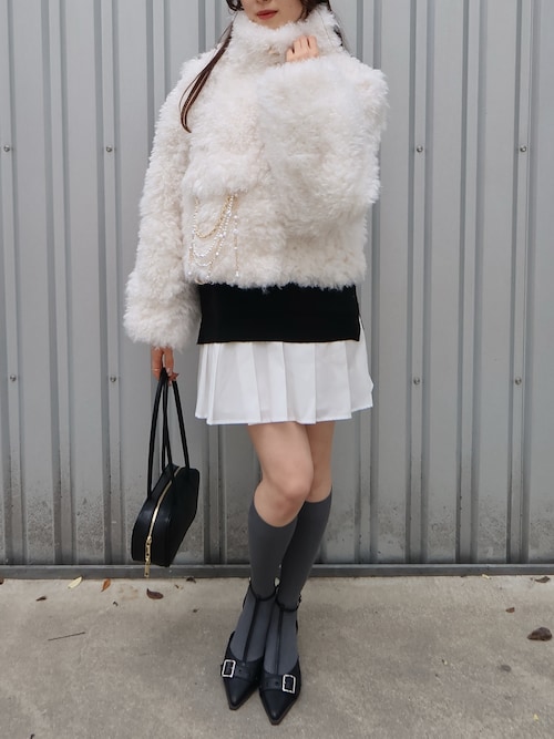 dazzlin（ダズリン） ブルゾン アウター パールチェーンエコファー