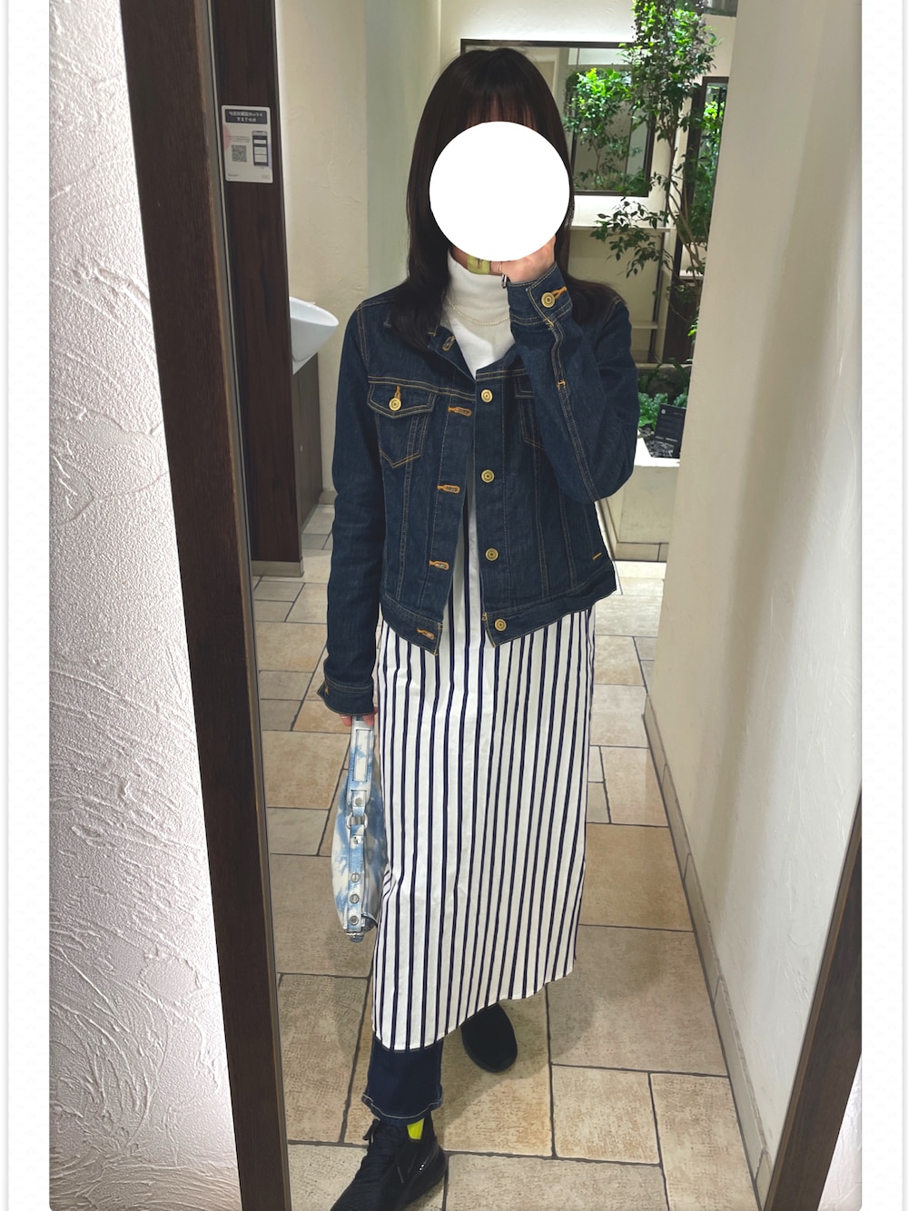 「オトナカジュアル、カジュアル、春アウター、春夏コーデ、低身長、デニム、春服みてみて、重ね着、キャミワンピ」｜「PLSTのアイテム（デニムジャケット、ブルー系）」を使った、RINさん（レディース・153cm）の春コーディネートの1枚目の写真