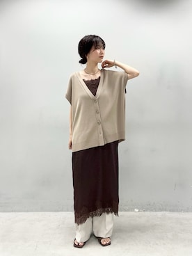 「LARUTA（ラルータ）の【LARUTA】Vネックオーバーサイズベスト（ベスト、ベージュ系）」を使った、Haruさん（レディース・160cm）の夏コーディネート