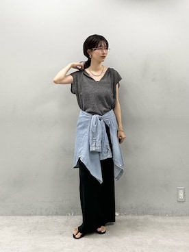 「LARUTA（ラルータ）の【LARUTA】フラットスエードサンダル（サンダル、ブラック系）」を使った、Haruさん（レディース・160cm）の夏コーディネート