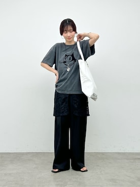 「LARUTA（ラルータ）の【LARUTA】3本タックワイドスラックス（スラックス、ブラック系）」を使った、Haruさん（レディース・160cm）の春コーディネート