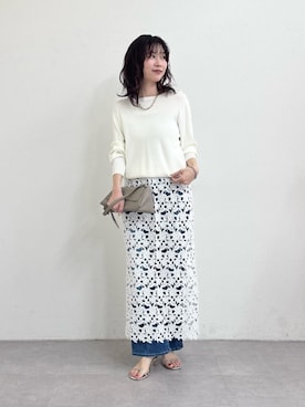 「LARUTA（ラルータ）の【LARUTA】トライアングルバッグ（ショルダーバッグ、ベージュ系）」を使った、Haruさん（レディース・160cm）の春コーディネート