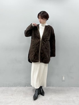 「アイテム（ノーカラーコート）」を使った、Haruさん（レディース・160cm）の冬コーディネート