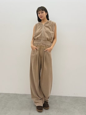 「アイテム（パーカー）」を使った、YUIさん（レディース・167cm）の夏コーディネート