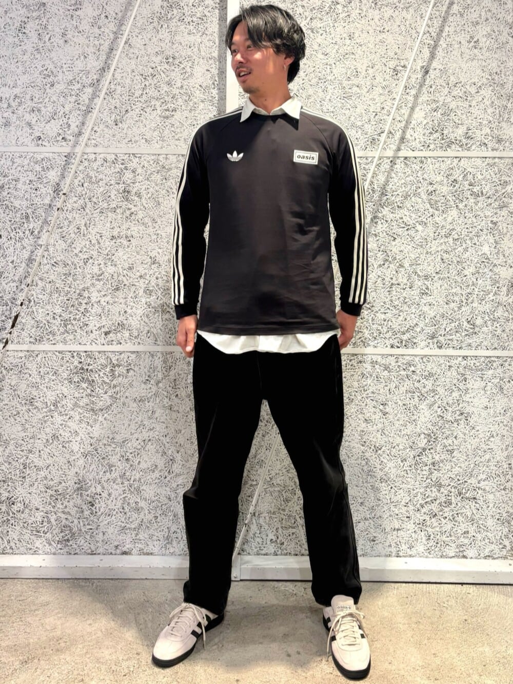 adidas アディダス oasis ツアー スリーストライプス 長袖Tシャツ adidas Originals × Oasis ツアー スリーストライプス 長袖Tシャツ