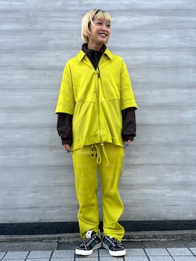 「アイテム（ナイロンジャケット、ブラウン系）」を使った、AYさん（レディース・160cm）の秋コーディネート