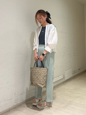 「アイテム（ドレスシューズ、ベージュ系）」を使った、uri630さん（レディース・163cm）の春コーディネート