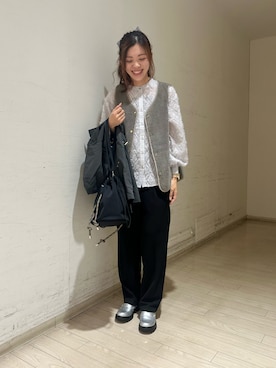 「アイテム（ドレスシューズ、シルバー系）」を使った、uri630さん（レディース・163cm）の秋コーディネート