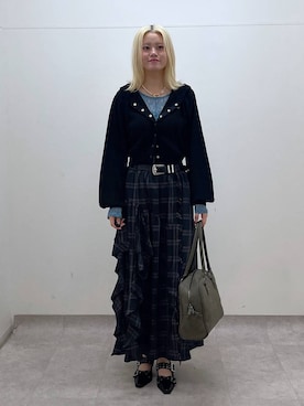 「PAGEBOY（ページボーイ）のラインフリンジティアードスカート/フリルスカート【ウエストゴム・ストレスフリー】（スカート）」を使った、yuinaさん（レディース・167cm）の秋コーディネート