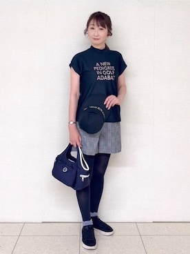「adabat（アダバット）の【吸水速乾】UVメッセージロゴモックT（Tシャツ/カットソー、ブルー系）」を使った、ᴀᴋɪ ꕤ୭さん（レディース・167cm）の春コーディネート