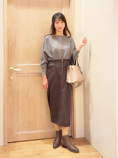 スカート owuii セール】 ウールレーヨンツイル オーバースカート （ミニ・ひざ