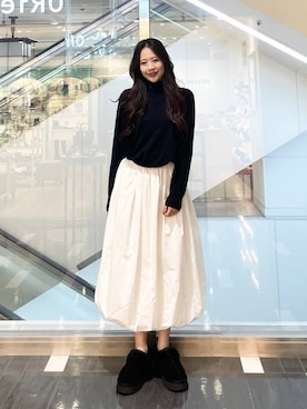 「アイテム（スリッポン）」を使った、ほのさん（レディース・164cm・20代）の秋コーディネート