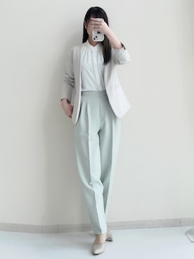 「レギュラー」｜「アイテム（ノーカラージャケット）」を使った、sakuさん（レディース・159cm）の春コーディネート