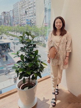 「toleur（トーラ）のアイテム」を使った、joanneyehさん（レディース・159cm）の春コーディネート