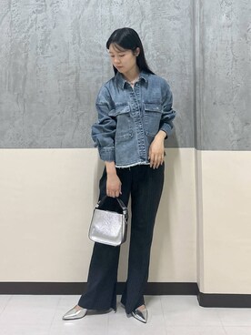 「BARNYARDSTORM」｜「アイテム（デニムジャケット）」を使った、hitomiさん（レディース・160cm）の秋コーディネート