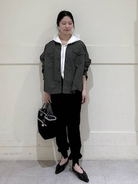 hitomiさん（レディース・160cm）の春コーディネート