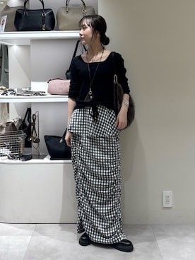 「DouDou（ドゥドゥ）のチェックペプラム付スカート（スカート、ブラック系）」を使った、doudousayakaさん（レディース・163cm）の秋コーディネート
