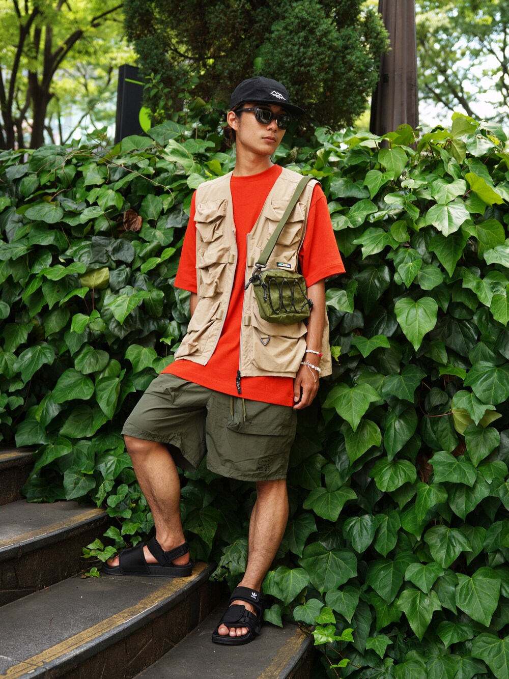 「夏、大人、大人コーデ、マナスタッシュ、夏コーデ、お洒落、涼しい、マナスタ、お洒落コーデ、マナスタッシュづくし」｜「MANASTASHのMANASTASH/マナスタッシュ/MOUMTAIN JET CAP/マウンテンジェットキャップ（キャップ、ブラック系）」を使った、yusuke061019さん（メンズ・173cm）の夏コーディネートの1枚目の写真