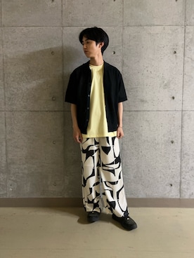 「SENSE OF PLACE by URBAN RESEARCH(センスオブプレイスバイアーバンリサーチ)の『UR TECH ひやサラクール』リラックスポケットTシャツ(Tシャツ/カットソー、イエロー系)」を使った、TAKEOさん(メンズ・172cm)の夏コーディネート