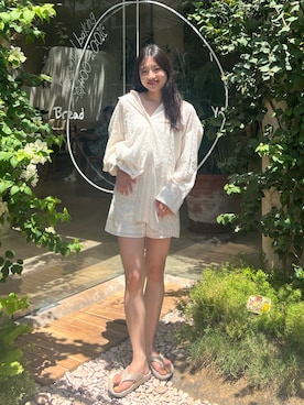 「Didot.showroom（ディドット ショールーム）の超軽量！EVA素材クッションサンダル / マルチサイズ展開（サンダル）」を使った、chikazeさん（レディース・166cm）の秋コーディネート