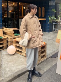 lawgy（ラウジー）の「raglan sleeve loose quilting / ラグランスリー