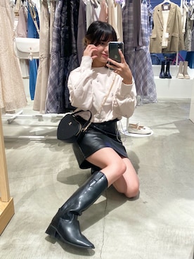 「nice claup」｜「アイテム（スウェット）」を使った、はのさん（レディース・153cm）の秋コーディネート